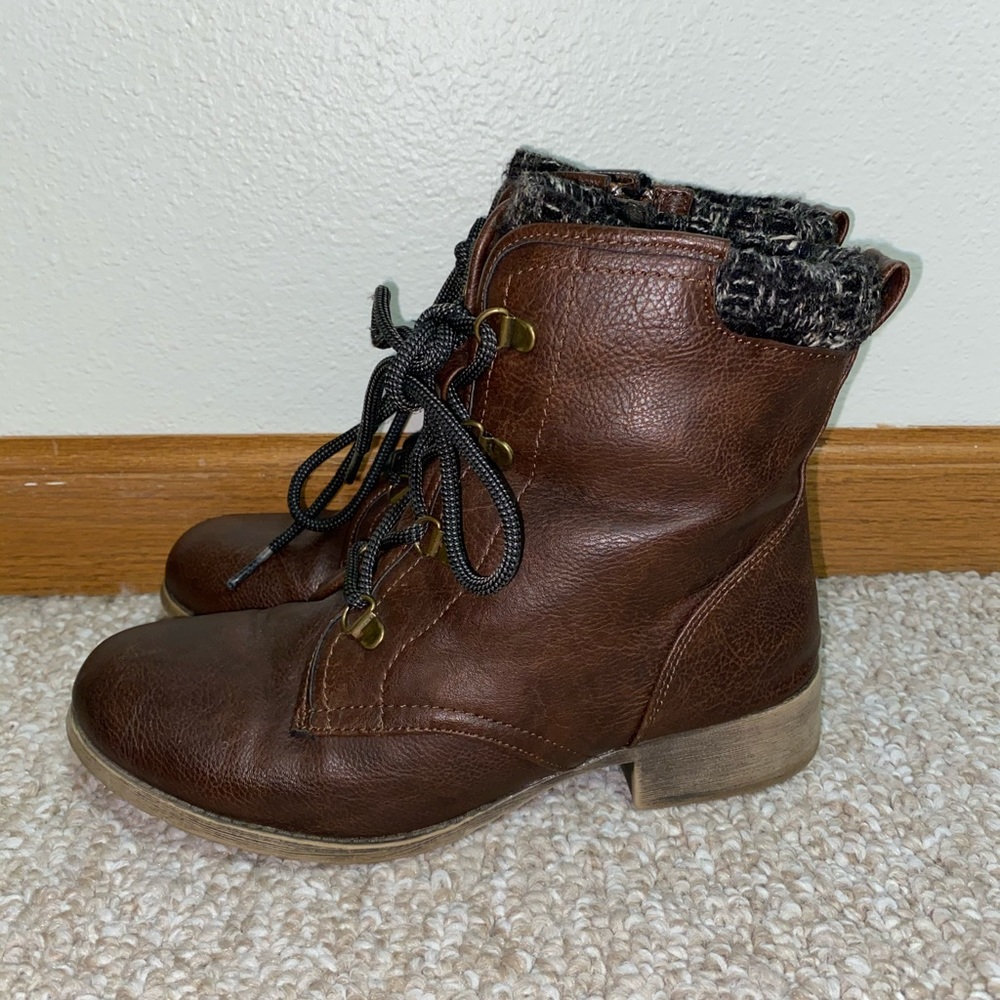 Women’s Brown Combat Style Boot